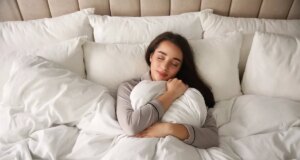 Est-ce normal de dormir plus l’hiver ?