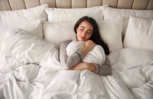 Est-ce normal de dormir plus l’hiver ?