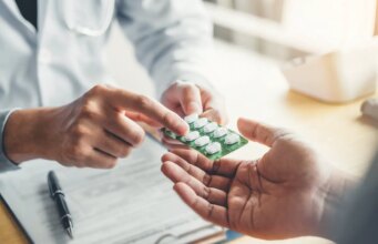 Traitements hormonaux : risque de tumeur au cerveau