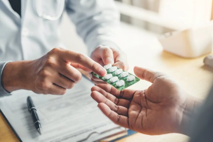 Traitements hormonaux : risque de tumeur au cerveau