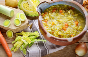 Le régime soupe au choux : perdre du poids rapidement en 7 jours