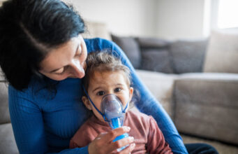 Pénurie de médicaments : la détresse d’un ado atteint de mucoviscidose