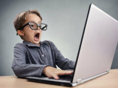 Les enfants utilisent Internet dès l’âge de 5 ans
