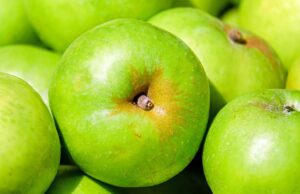 Faut-il manger la peau des pommes ?