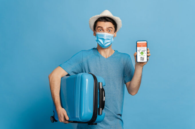Covid : Quels pays demandent encore un pass vaccinal aux touristes ?