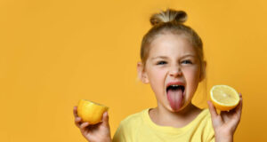 Pourquoi ce jus de fruits est déconseillé aux enfants ?