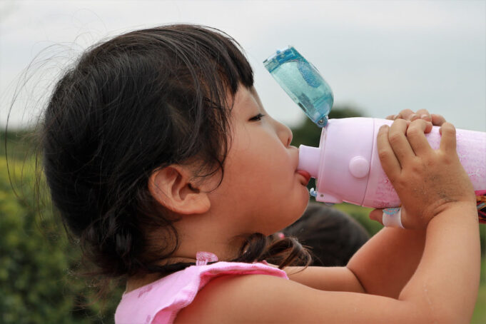 Les bisphénols dans les produits plastiques sont dangereux, alerte l’UFC-Que Choisir