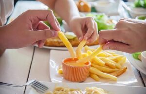 Manger des frites augmente le risque de dépression
