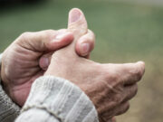 Arthrites articulaires : les aliments à éviter