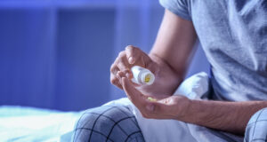 Compléments alimentaires pour dormir : vérifiez leur composition