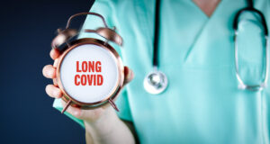 Covid long : le virus se cache dans les muqueuses