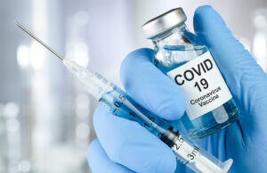 Covid-19 : Didier Raoult reconnaît finalement l’efficacité du vaccin