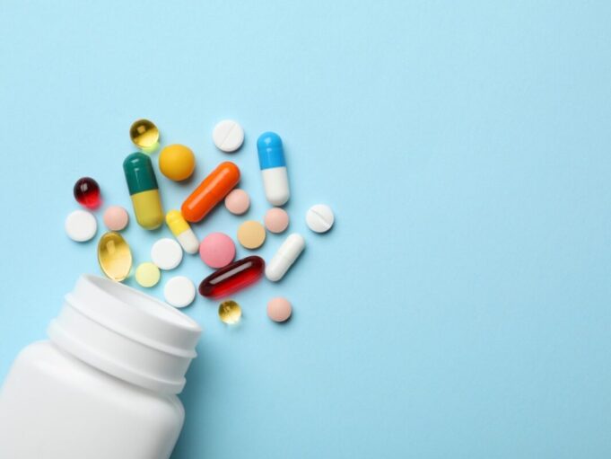 6 habitudes dangereuses à éviter quand on prend des médicaments