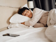 Sommeil : 3 conseils à appliquer si vous êtes accro à votre smartphone