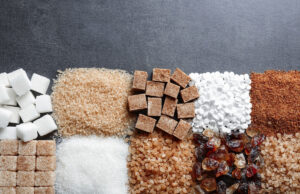 Les meilleurs sucres naturels pour remplacer le sucre blanc