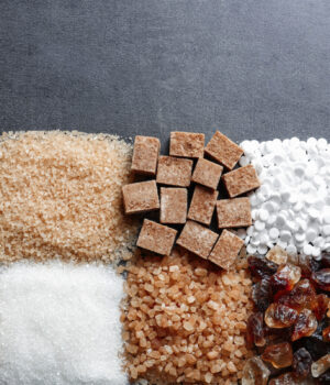 Les meilleurs sucres naturels pour remplacer le sucre blanc