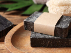 Savon noir : ce remède naturel sous-estimé pour une peau éclatante