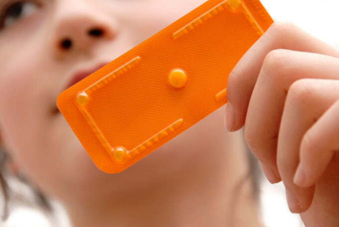 Contraception : la pilule du lendemain peut-elle rendre stérile ?