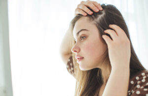 Alopécie: un nouveau traitement pour les femmes