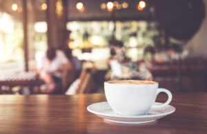 5 signes que vous buvez trop de café