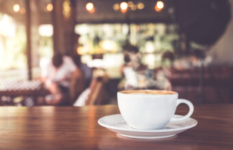 5 signes que vous buvez trop de café