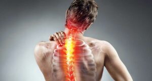 Mal au dos ? C’est peut être le signe d’un cancer