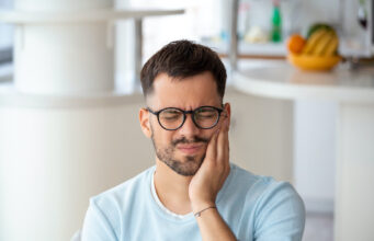 Comment soulager une rage de dent naturellement ?