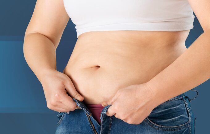 Rétention d’eau : 7 astuces pour vite dégonfler