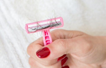 Poils : quelles sont les zones du corps qu’il ne faut pas épiler ?