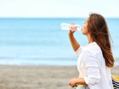 Bouteille d’eau en plastique : pendant combien de temps peut-on la boire après ouverture ?