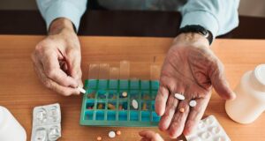 Ces anti-inflammatoires ne doivent pas être consommé après 65 ans selon les experts