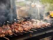 Barbecue : Cancer, infections bactériennes… Le danger de la cuisson à la flamme.