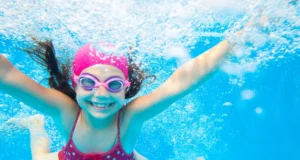 Baignade : nos conseils pour éviter les accidents des plus jeunes