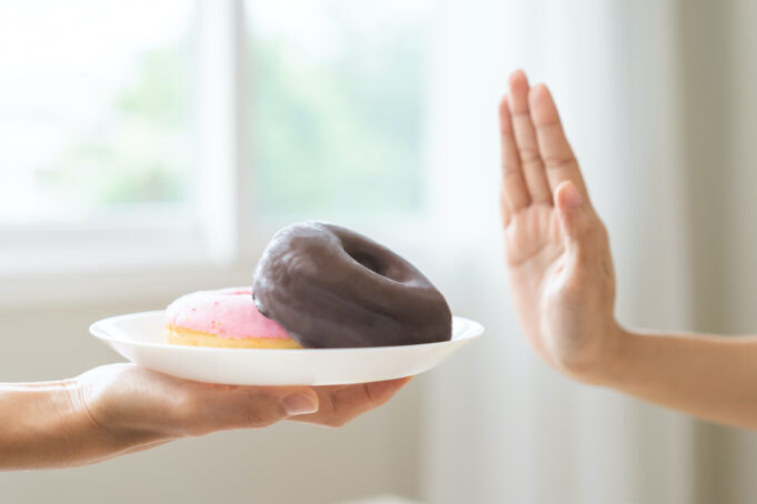 Voilà comment grignoter sainement, selon la science