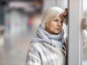 Une bonne hygiène dentaire éloigne la maladie d’Alzheimer