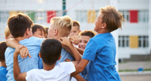 Votre enfant fait du sport ? Son adolescence ne sera que meilleure !