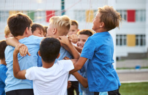 Votre enfant fait du sport ? Son adolescence ne sera que meilleure !