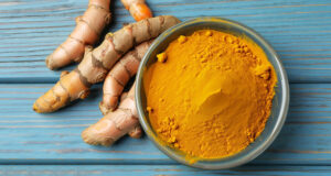 Curcuma : même efficacité qu’un médicament contre l’indigestion selon une étude