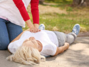 Crise cardiaque : les femmes sont moins susceptibles de recevoir un massage cardiaque