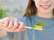 Hygiène dentaire : ne faites plus ces erreurs en vous brossant les dents