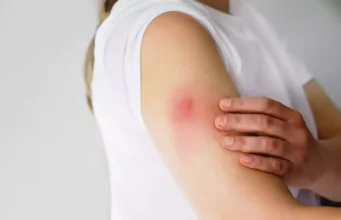 Pourquoi avoir de nombreux symptômes après un vaccin Covid est une bonne chose selon une étude ?