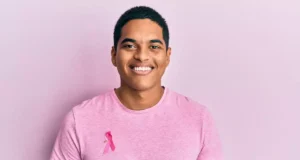 Octobre rose : les hommes sont-ils aussi à risque face au cancer du sein ?