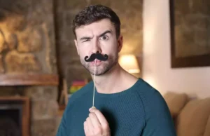 MOVEMBER : se faire pousser la moustache est bon pour la santé