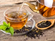 3 bienfaits insoupçonnés du thé glacé sur votre santé !