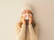 Covid-19 : le nouveau variant JN.1 arrive pour les fêtes