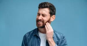 Carie mal soignée : connaissez-vous les risques de complications ?