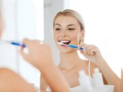 Voici pourquoi il n’est pas conseillé de se laver les dents après le petit-déjeuner