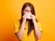 Comment savoir si vous avez un simple rhume ou le Covid ?