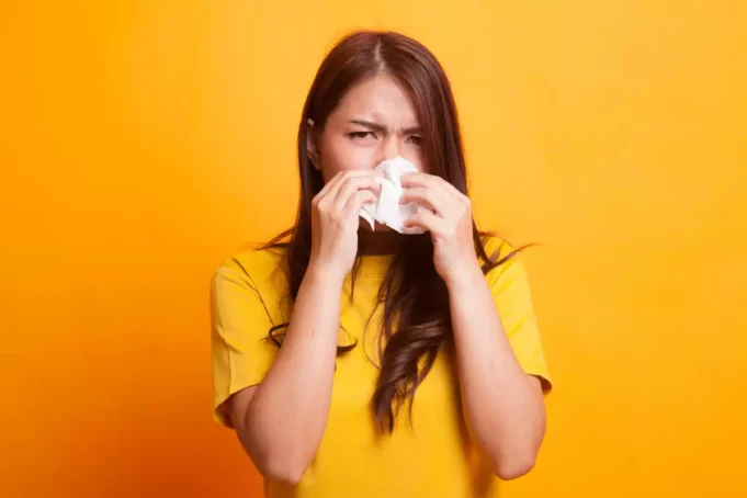 Comment savoir si vous avez un simple rhume ou le Covid ?