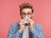 Et si votre gros rhume était le Covid ? Comment savoir ?